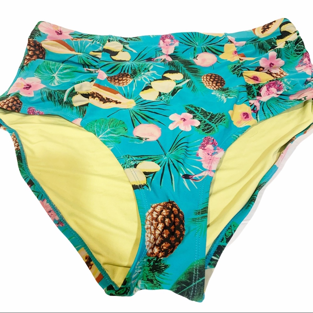 Forever 21 Plus Size 1X Tropical Floral Print Bikini Swim‎ Bottom